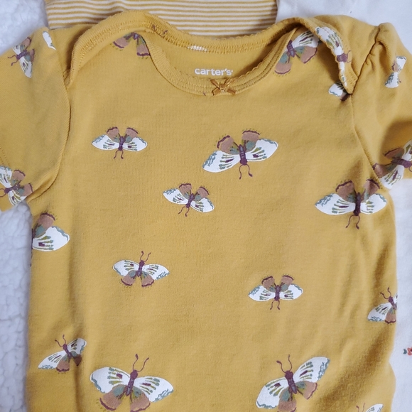 Carters 12m 5 pack bodysuits - Picture 3 of 7